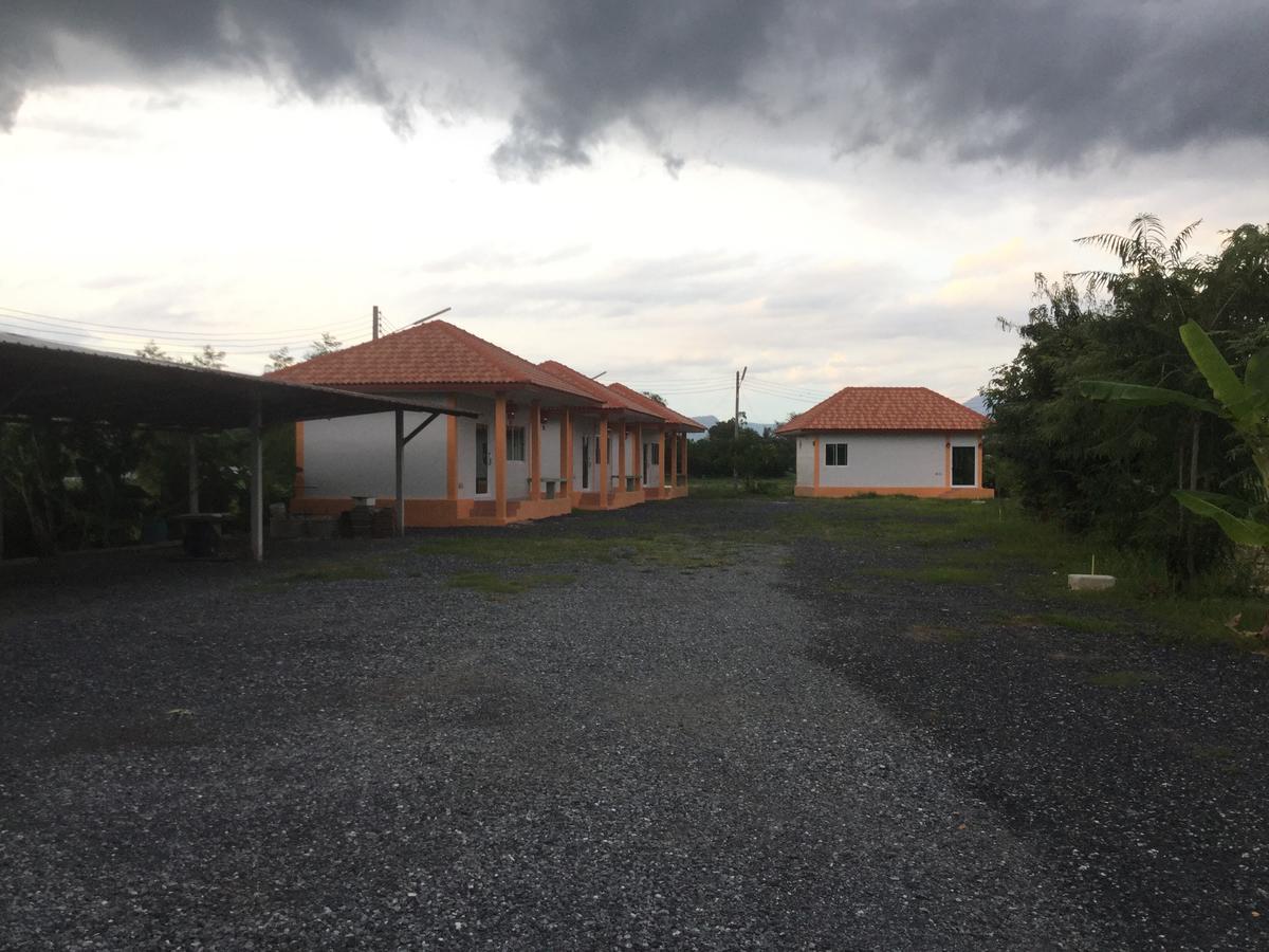 Cho Kaew Resort Ban Nong Bua Noi Ngoại thất bức ảnh